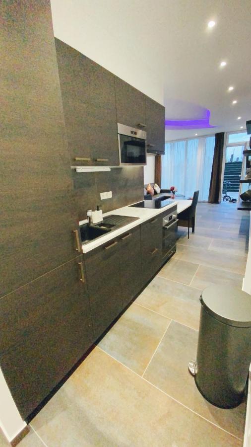 Viet Anh Appartement บลังเคนเบอร์เก ภายนอก รูปภาพ